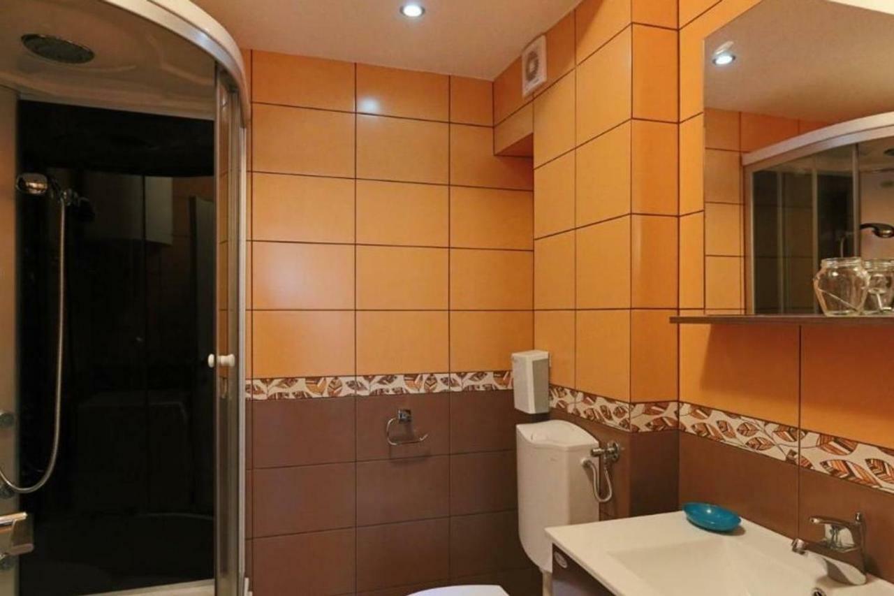 Sun Apartment Kotor Extérieur photo
