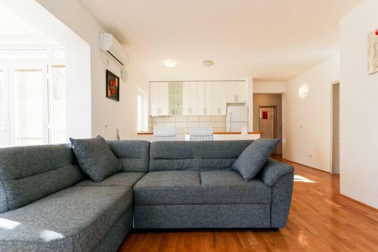 Sun Apartment Kotor Extérieur photo