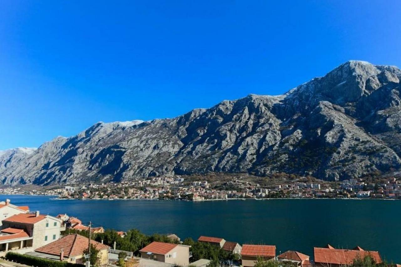 Sun Apartment Kotor Extérieur photo
